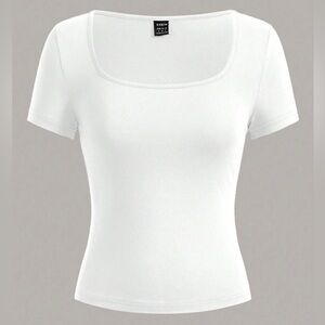 ✨ SHEIN Curve White Round Neck Top✨